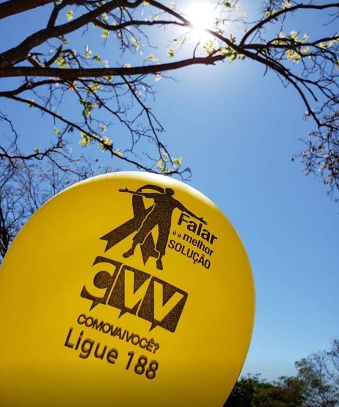 AMARELO, A COR DA VIDA!