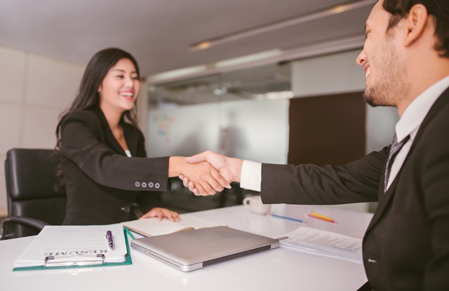 Aprenda como usar o coaching para recolocação profissional